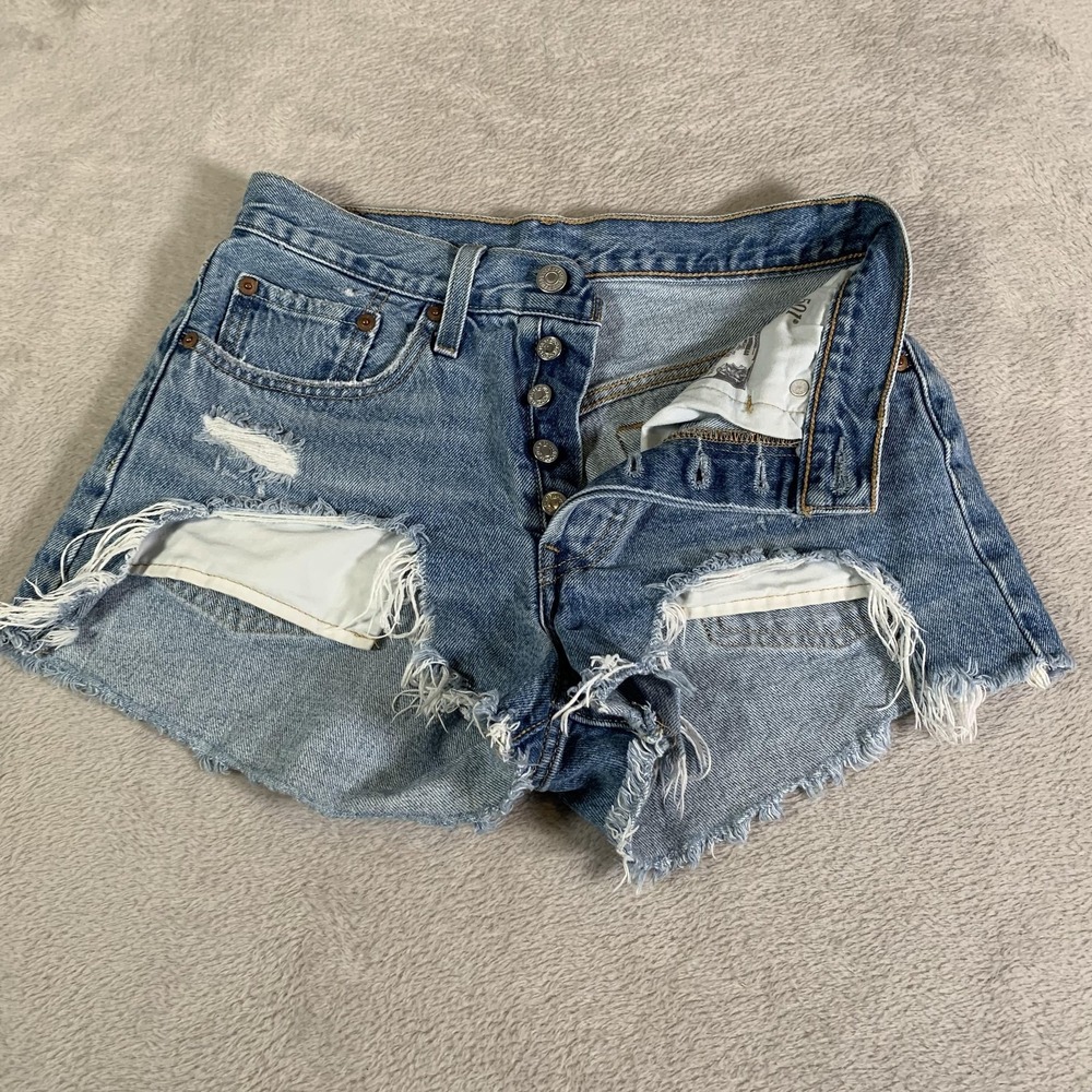 Levis 501 Shorts Womens 26 Blue‎ Distressed Denim High Rise Cutoff Button Fly